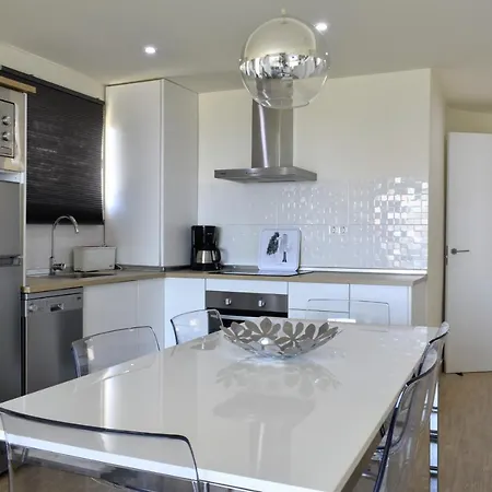 Playa Flores - Vistas Al Mar Apartment *