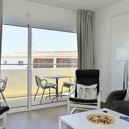 Apartamento Playa Flores - Vistas Al Mar *